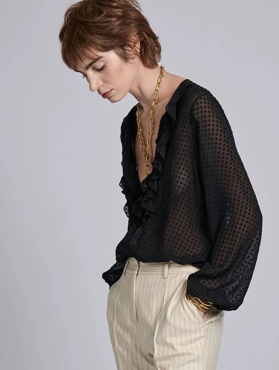 Bouse à volants en jacquard pumetis noire