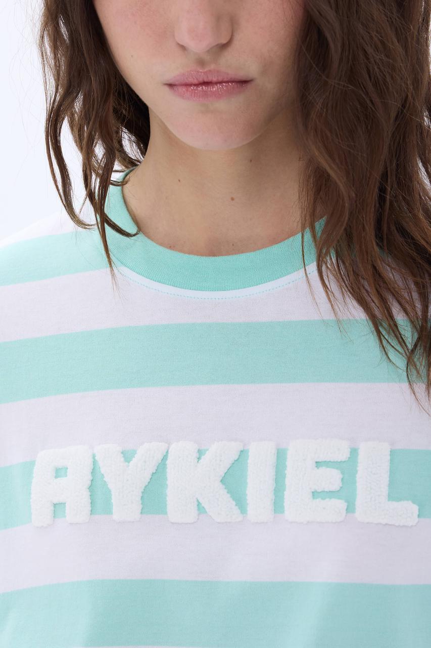 Stripped short sleeved crew neck t-shirt