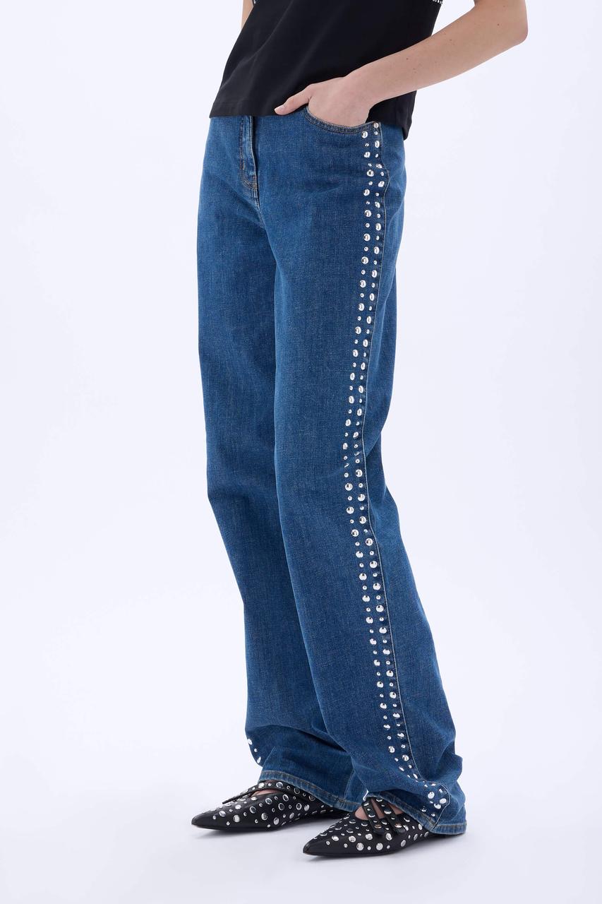Jeans with side studs