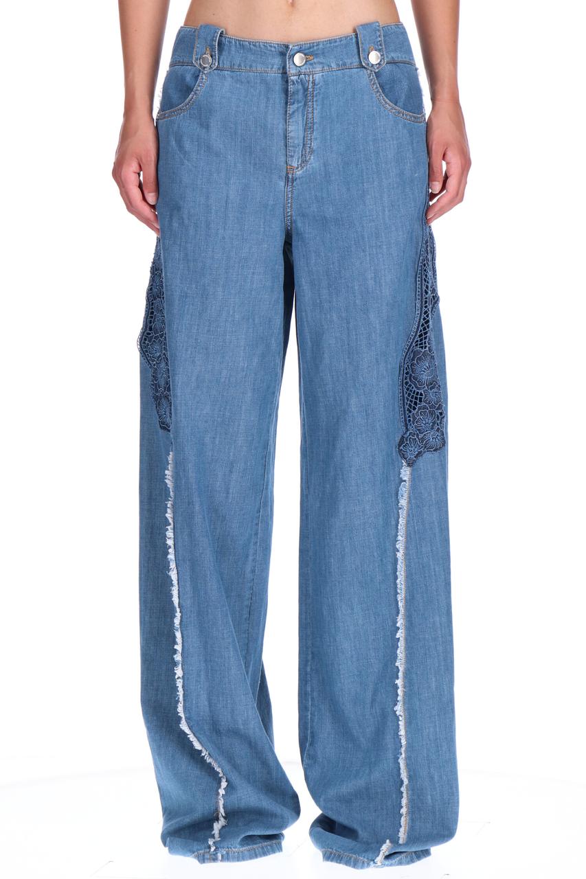 Wide denim pants with embroidery